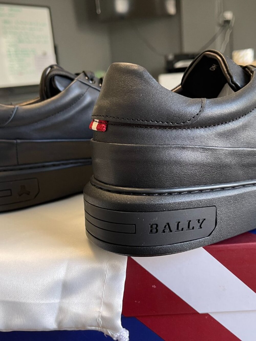 NWT Bally Manny Men's Black Calf Leather Lace Up Sneakers Size 12